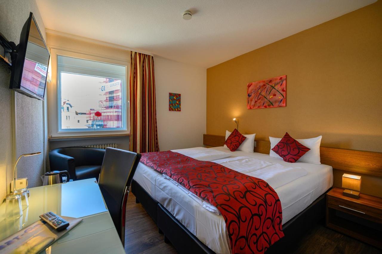 Otto'S Parkhotel سارلويس المظهر الخارجي الصورة